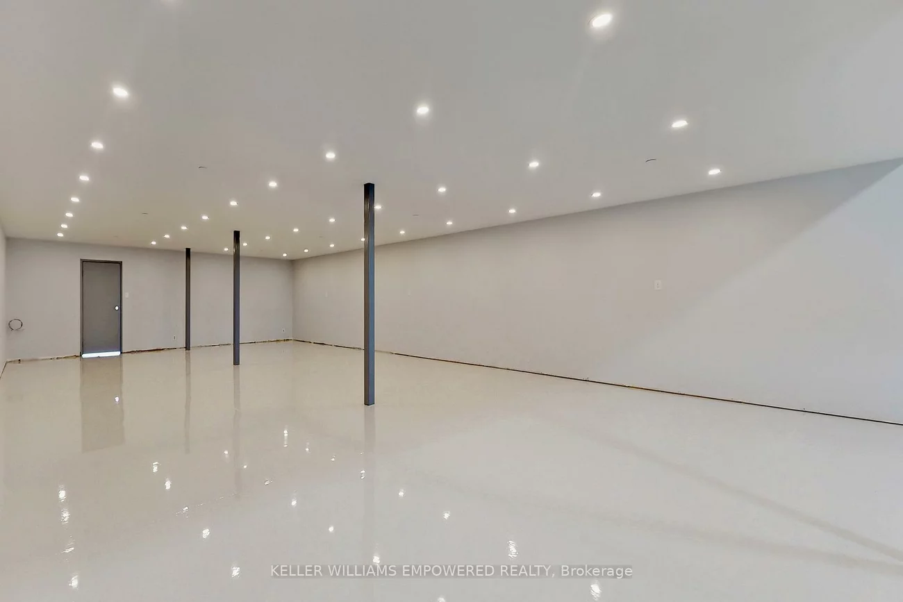 80, West Beaver Creek, Beaver Creek Business Park, Richmond Hill