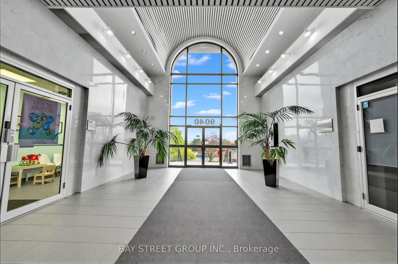 9040, Leslie, Beaver Creek Business Park, Richmond Hill