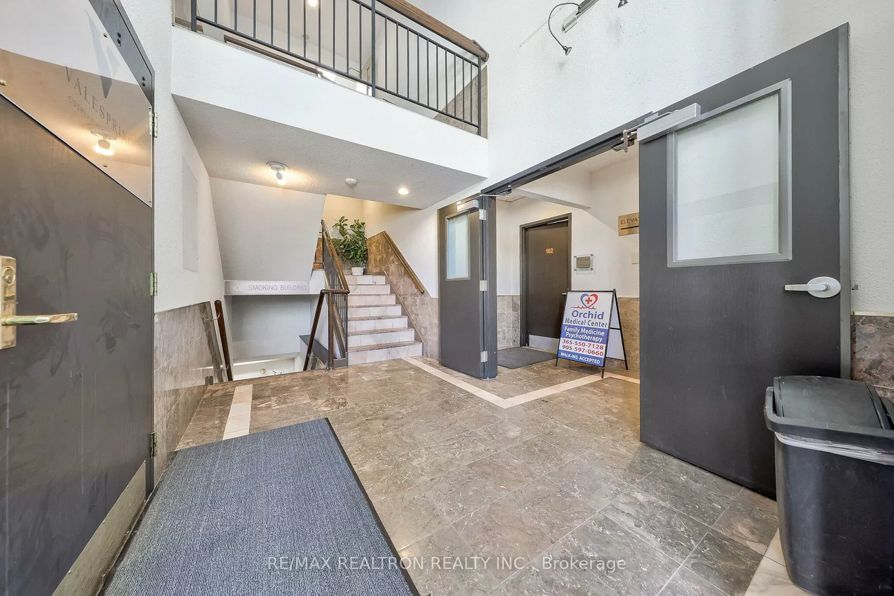 9955, Yonge, Harding, Richmond Hill