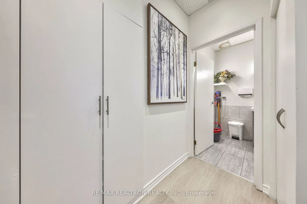 9955, Yonge, Harding, Richmond Hill