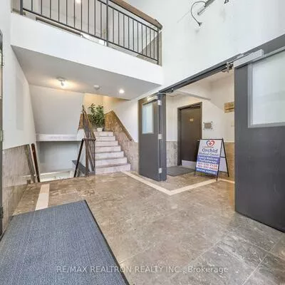 9955, Yonge, Harding, Richmond Hill