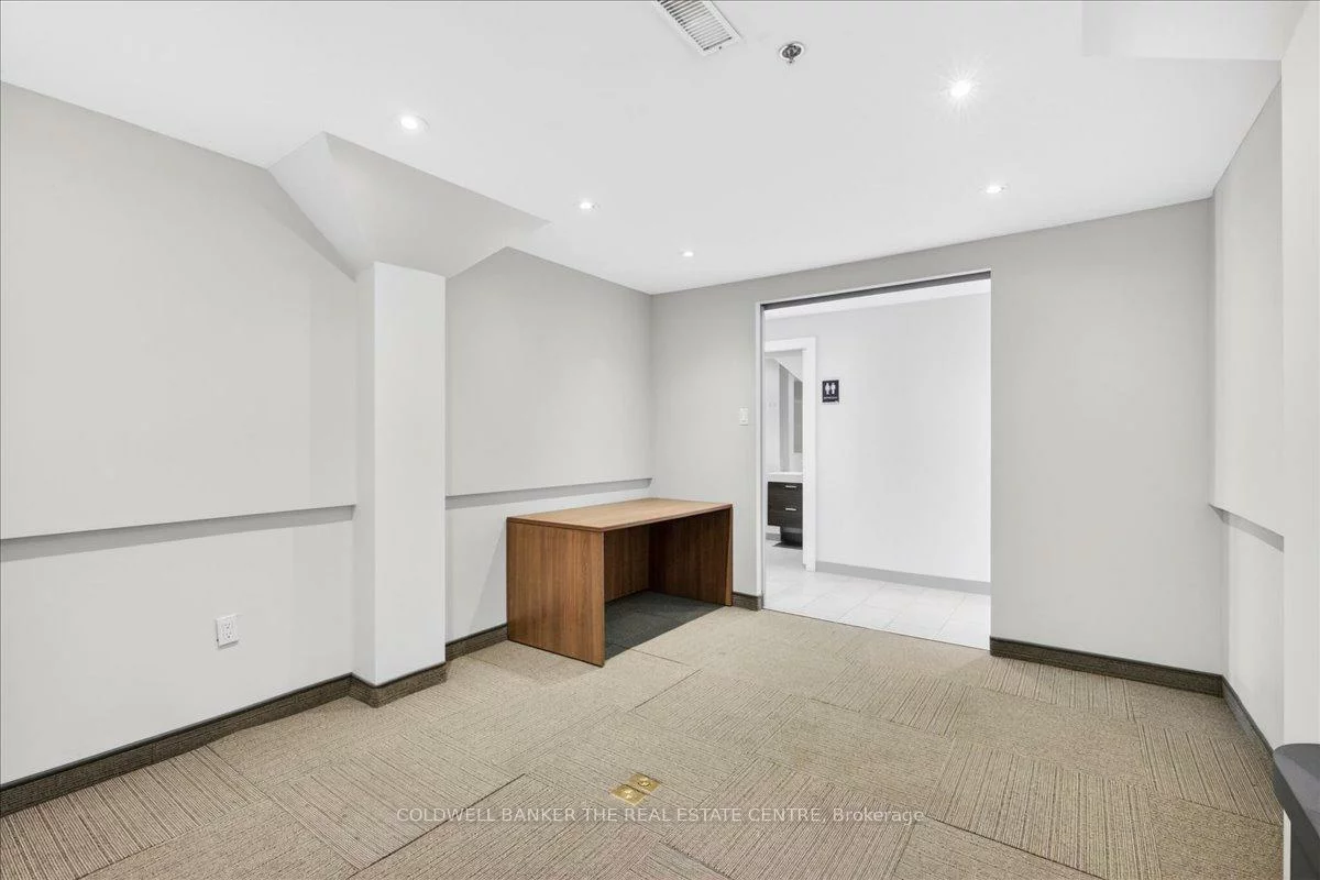 556, Edward, Devonsleigh, Richmond Hill