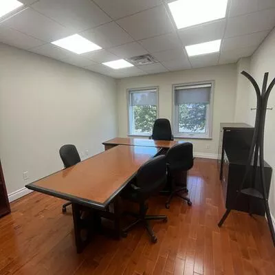 30, Wertheim, Beaver Creek Business Park, Richmond Hill