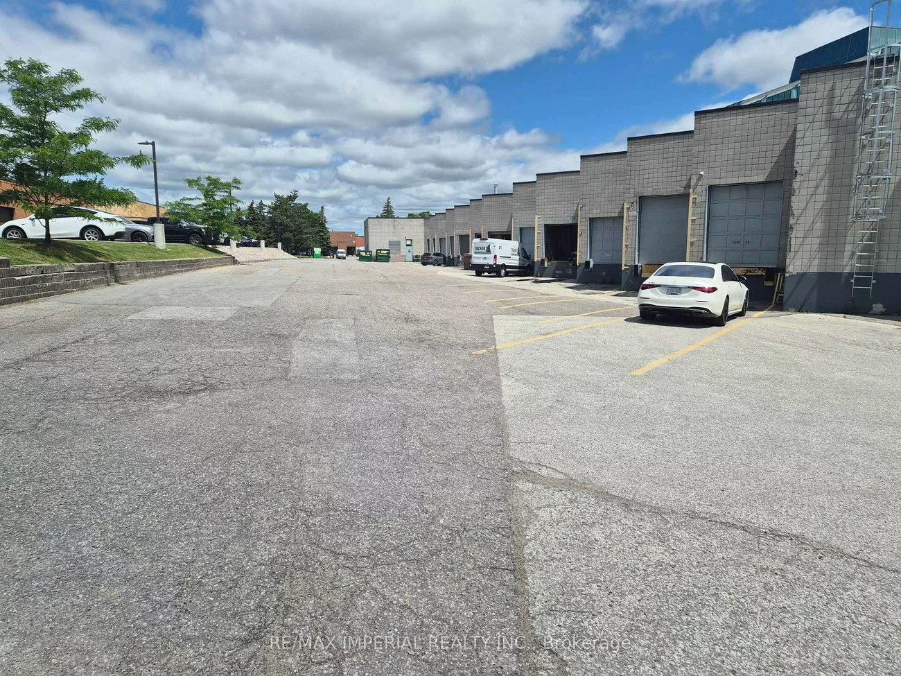 15, West Pearce, Beaver Creek Business Park, Richmond Hill