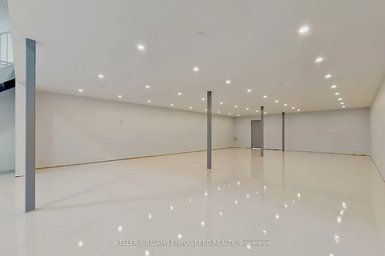 80, West Beaver Creek, Beaver Creek Business Park, Richmond Hill