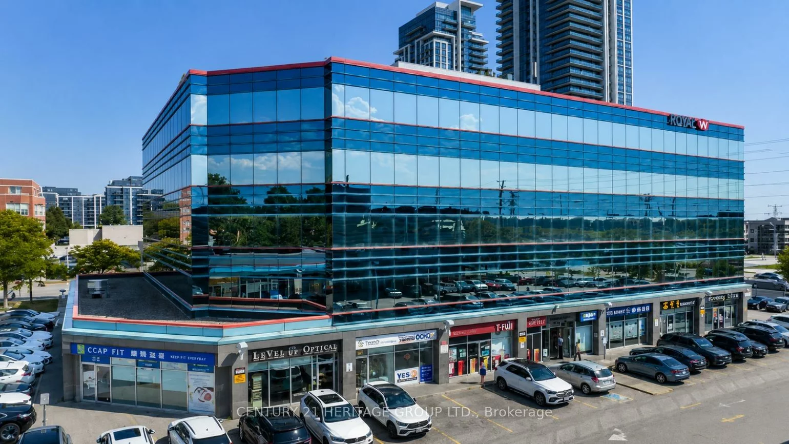 330, Highway 7, Doncrest, Richmond Hill