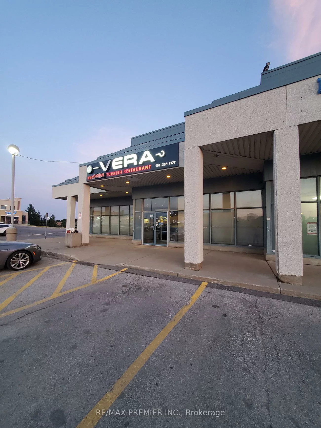 10909, Yonge, Devonsleigh, Richmond Hill