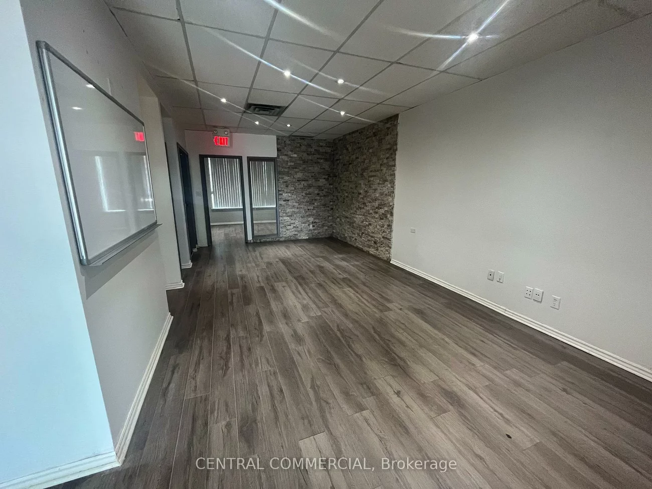 30, Wertheim, Beaver Creek Business Park, Richmond Hill