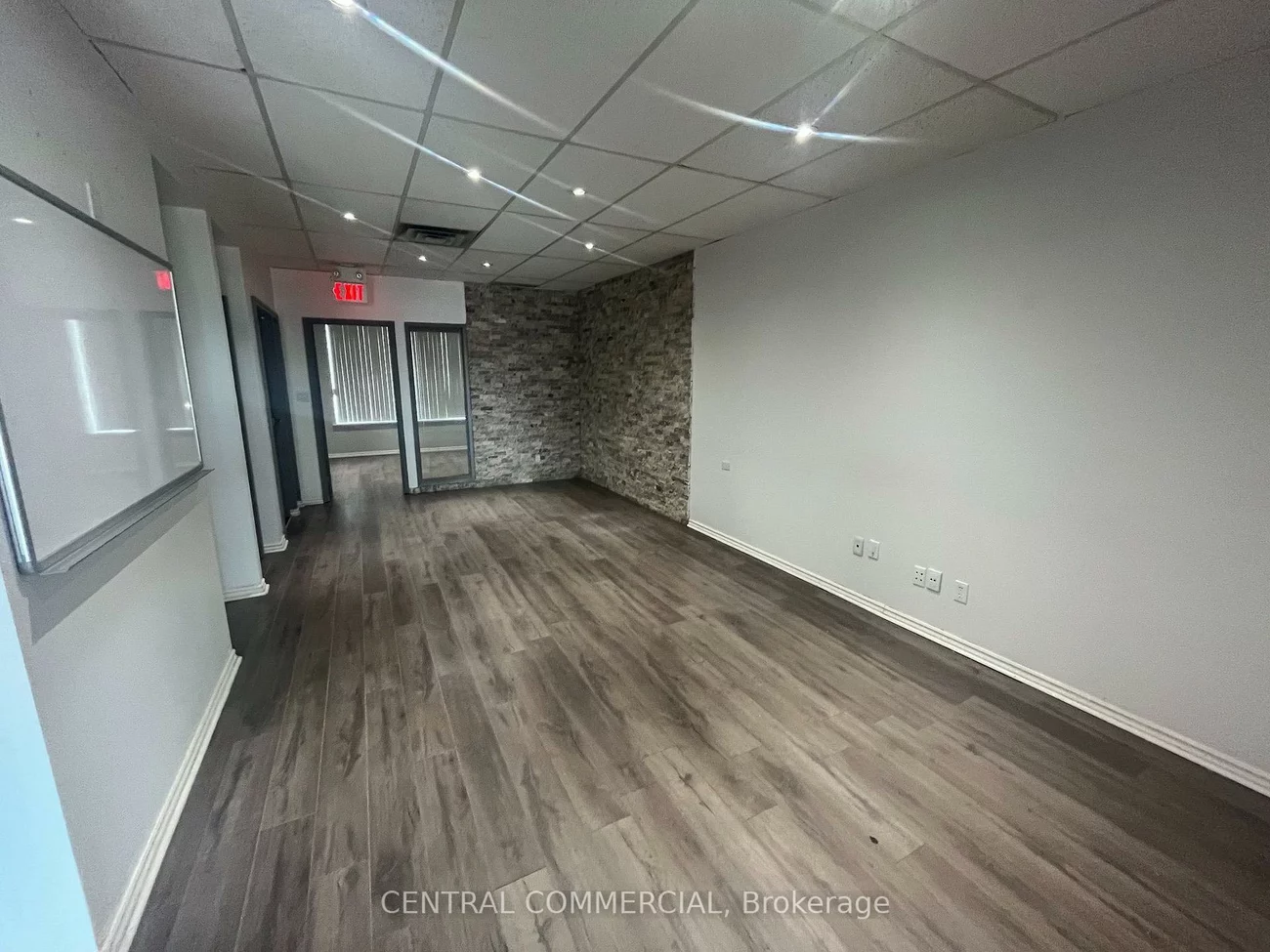 30, Wertheim, Beaver Creek Business Park, Richmond Hill