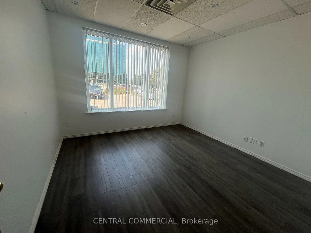 30, Wertheim, Beaver Creek Business Park, Richmond Hill