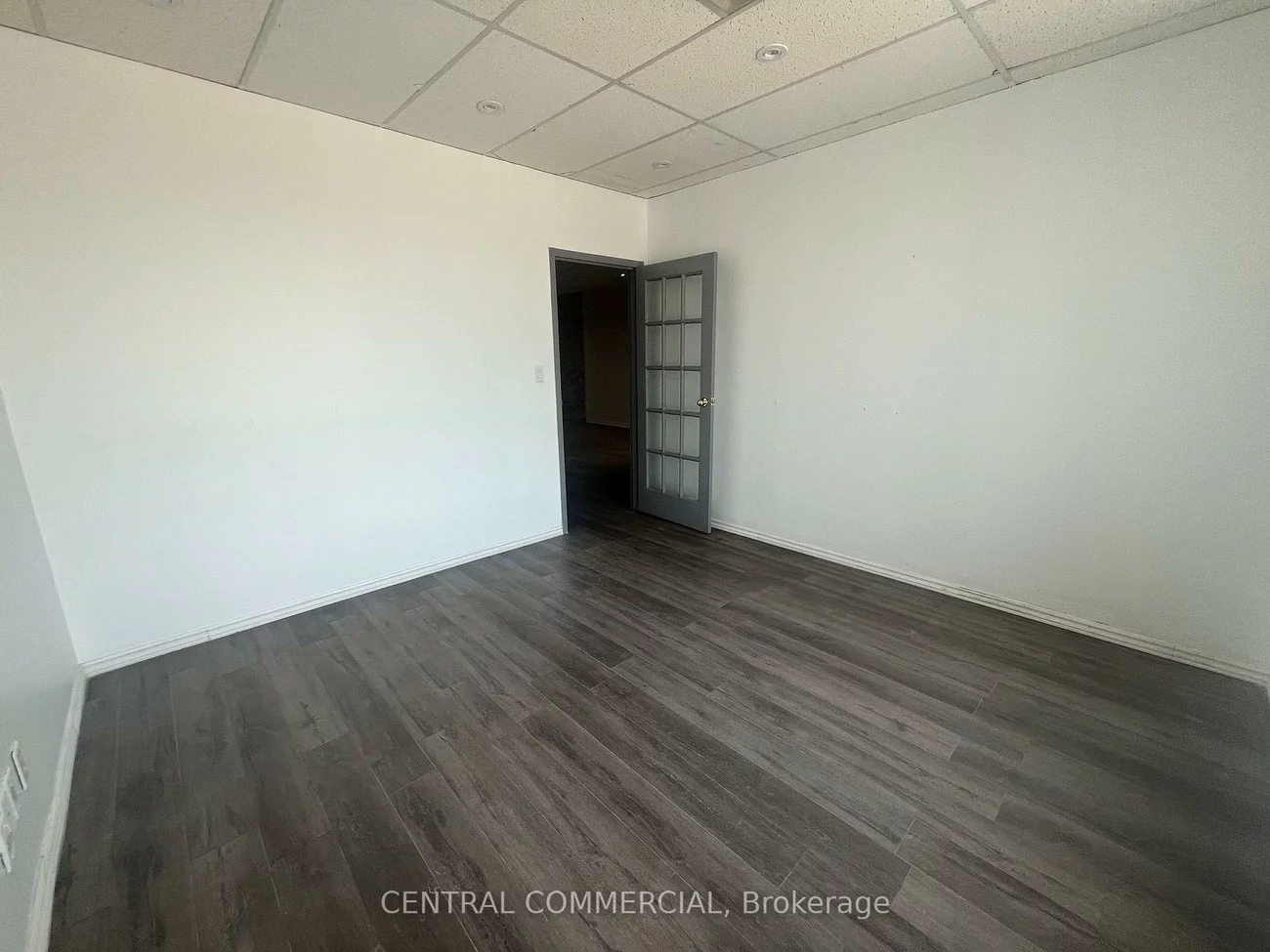 30, Wertheim, Beaver Creek Business Park, Richmond Hill