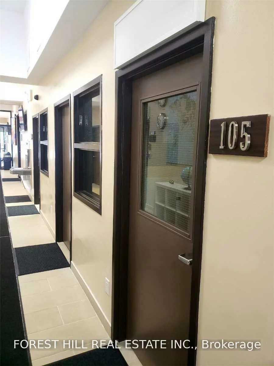 10087, Yonge, Crosby, Richmond Hill