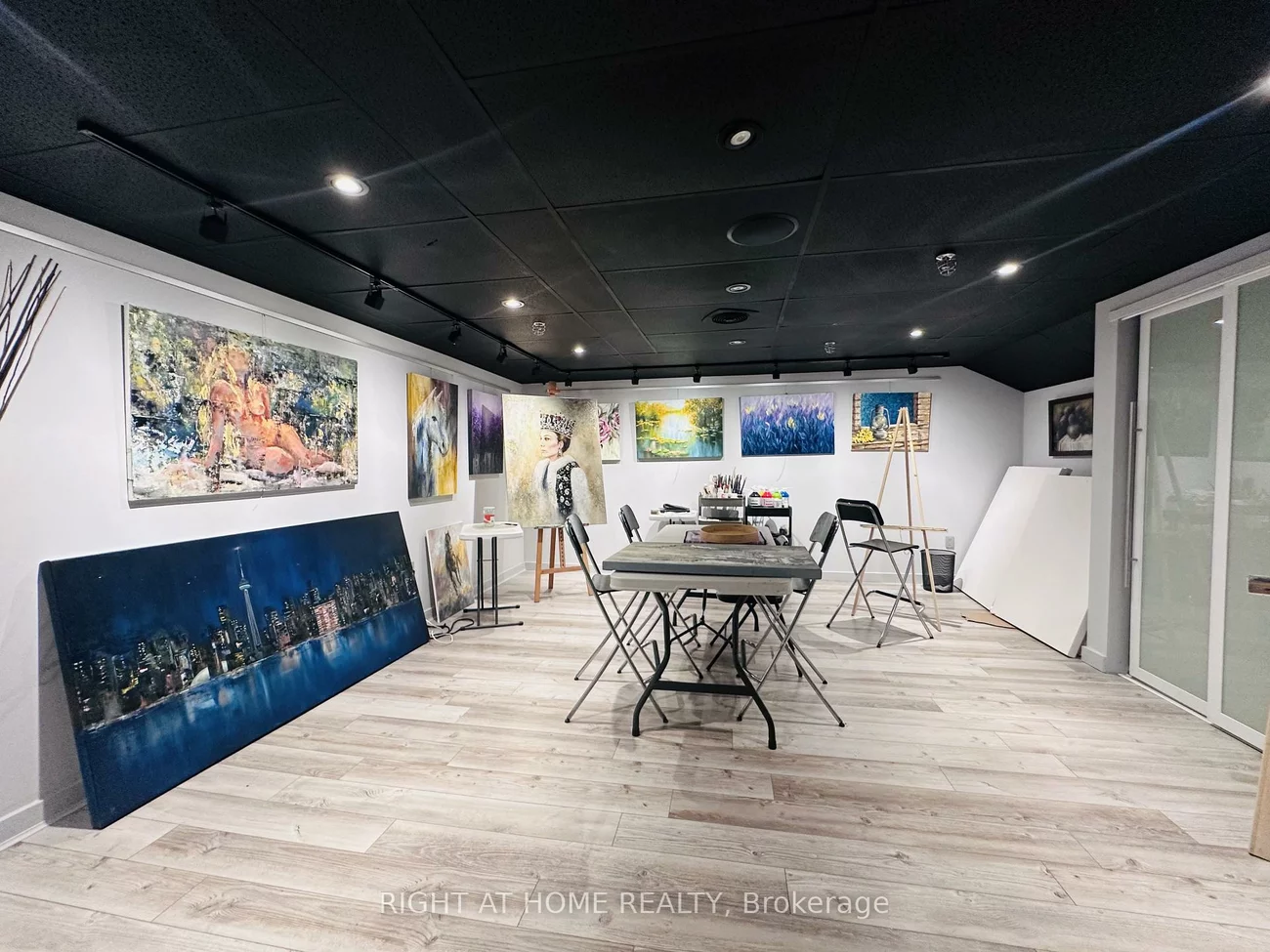 85, West Wilmot, Beaver Creek Business Park, Richmond Hill