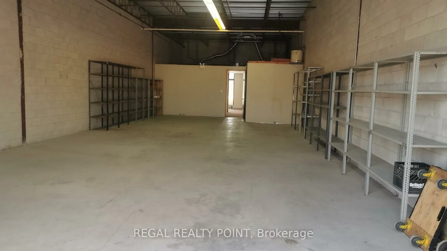 35, West Pearce, Beaver Creek Business Park, Richmond Hill