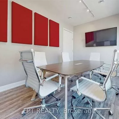 30, Wertheim, Beaver Creek Business Park, Richmond Hill