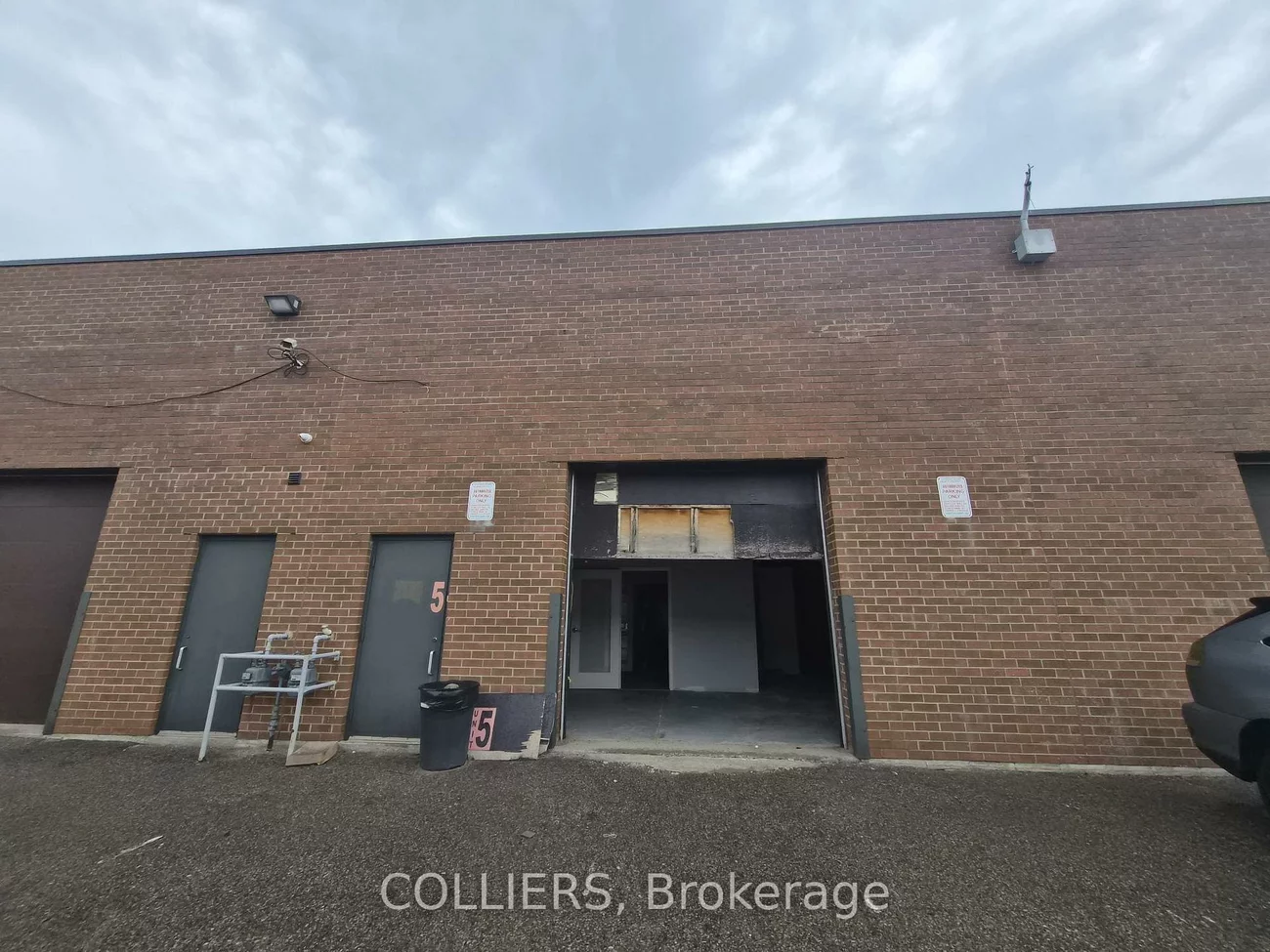 50, West Pearce, Beaver Creek Business Park, Richmond Hill
