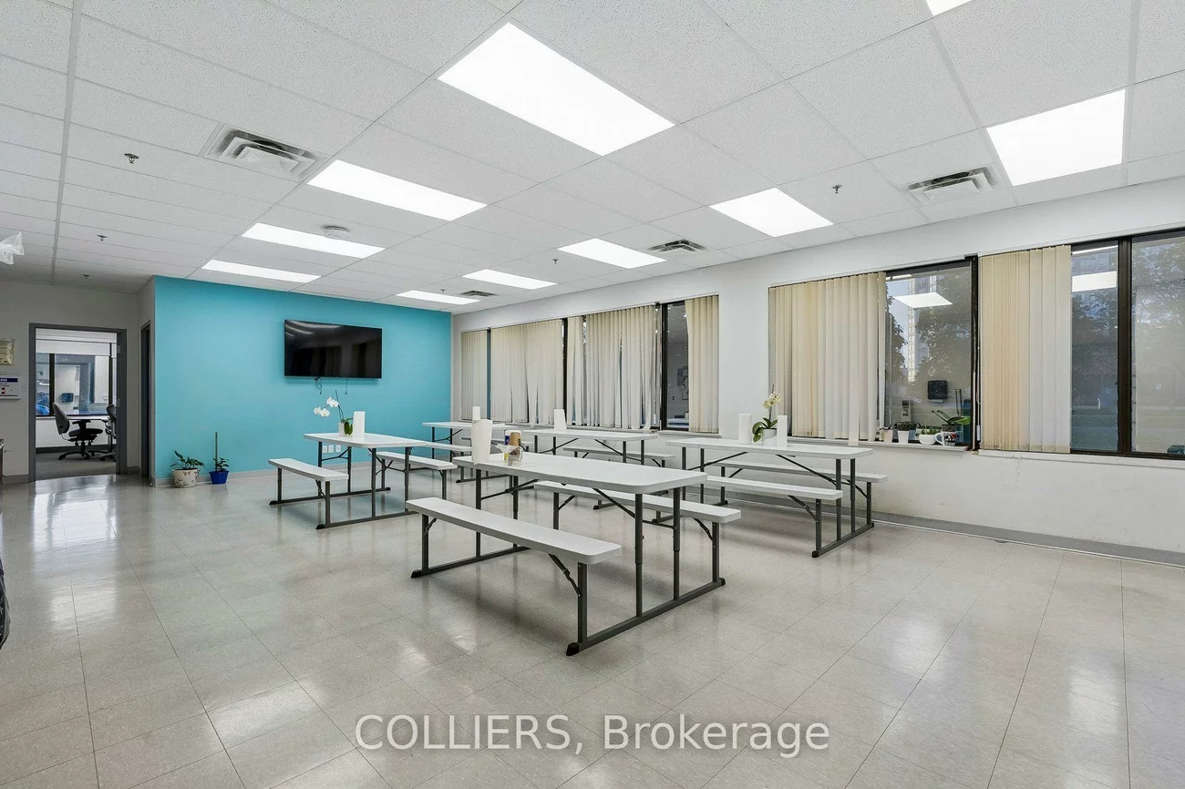 20, East Pearce, Beaver Creek Business Park, Richmond Hill