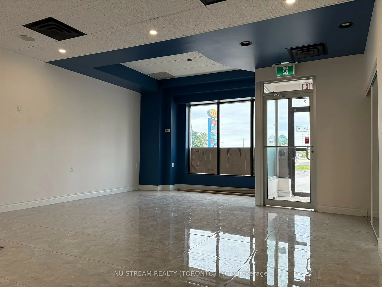 324, Highway 7, Doncrest, Richmond Hill