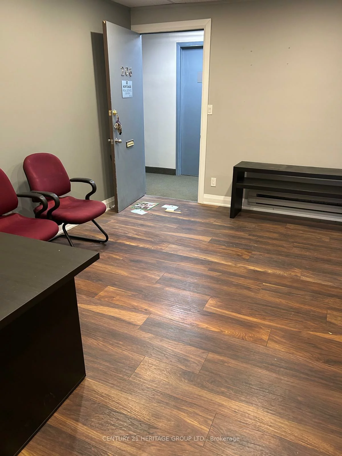 10255, Yonge, Crosby, Richmond Hill