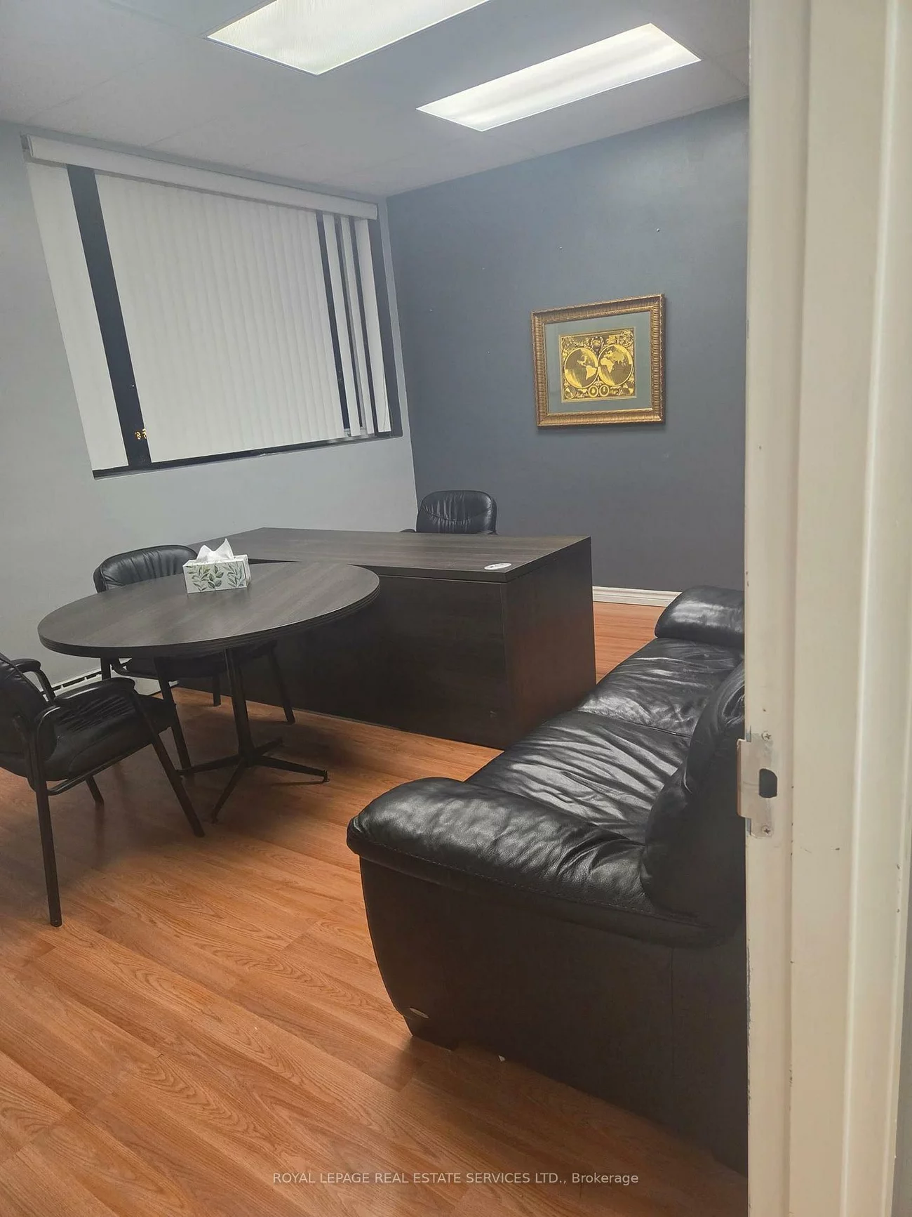 10211, Yonge, Crosby, Richmond Hill