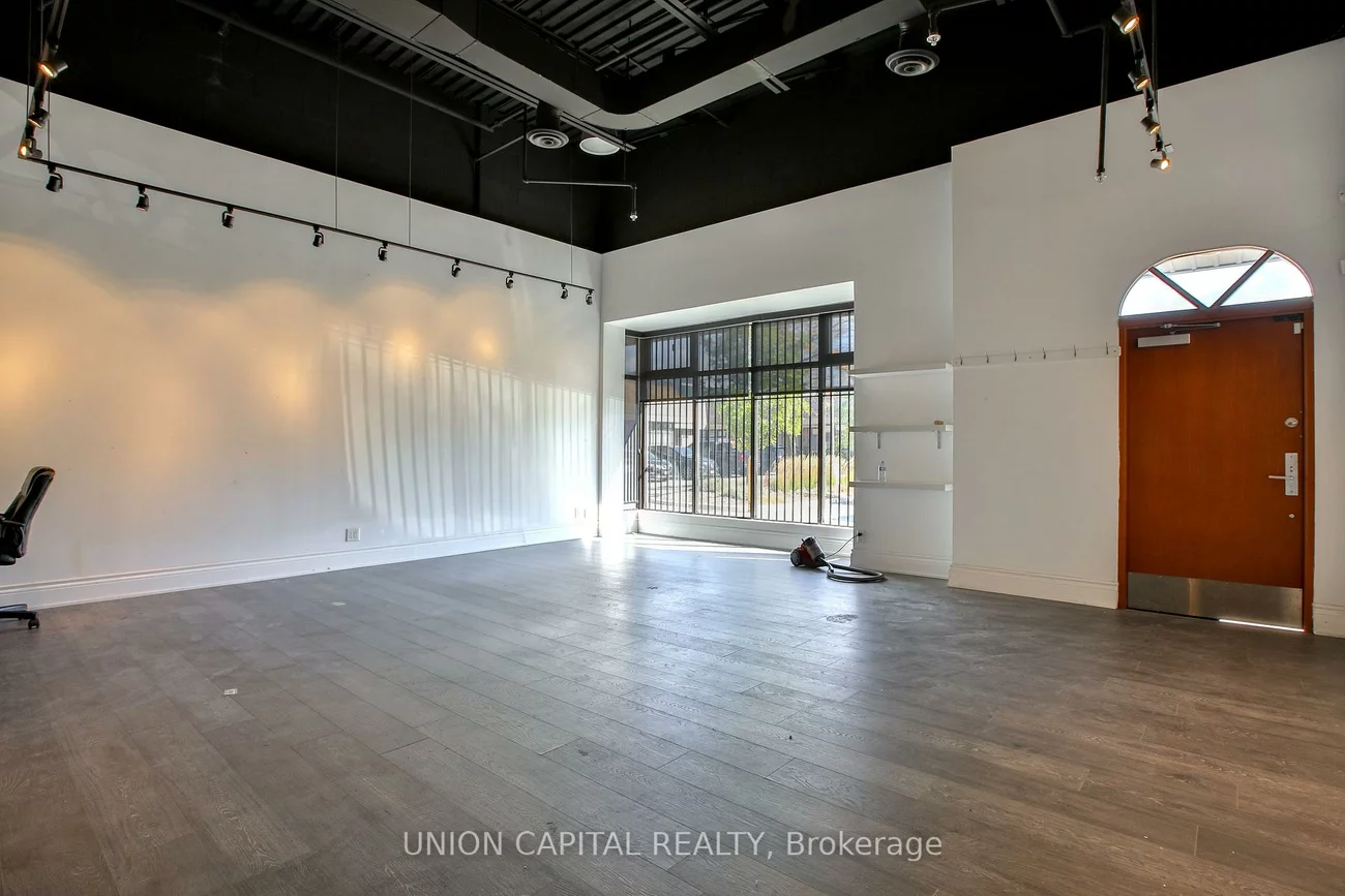 20, Wertheim, Beaver Creek Business Park, Richmond Hill