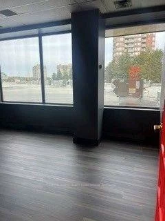 9555, Yonge, Observatory, Richmond Hill