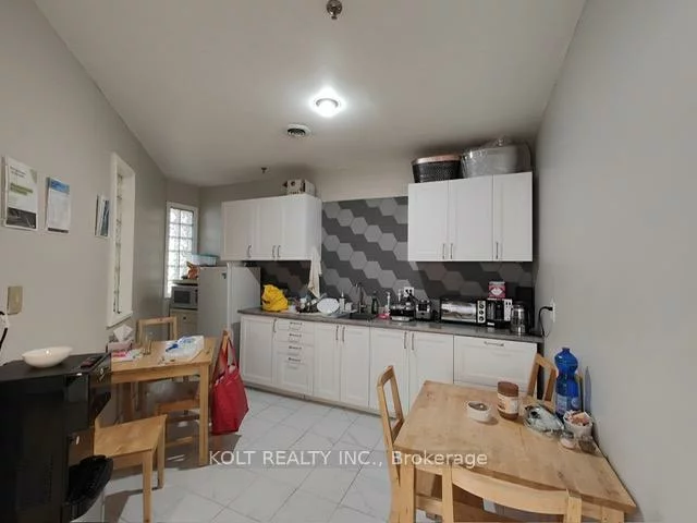 588, Edward, Devonsleigh, Richmond Hill
