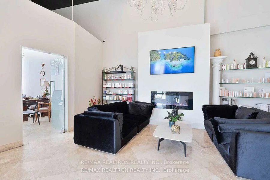 11685, Yonge, Jefferson, Richmond Hill
