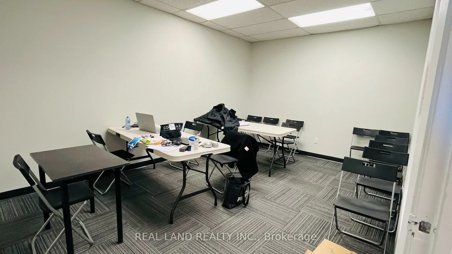 9030, Leslie, Beaver Creek Business Park, Richmond Hill