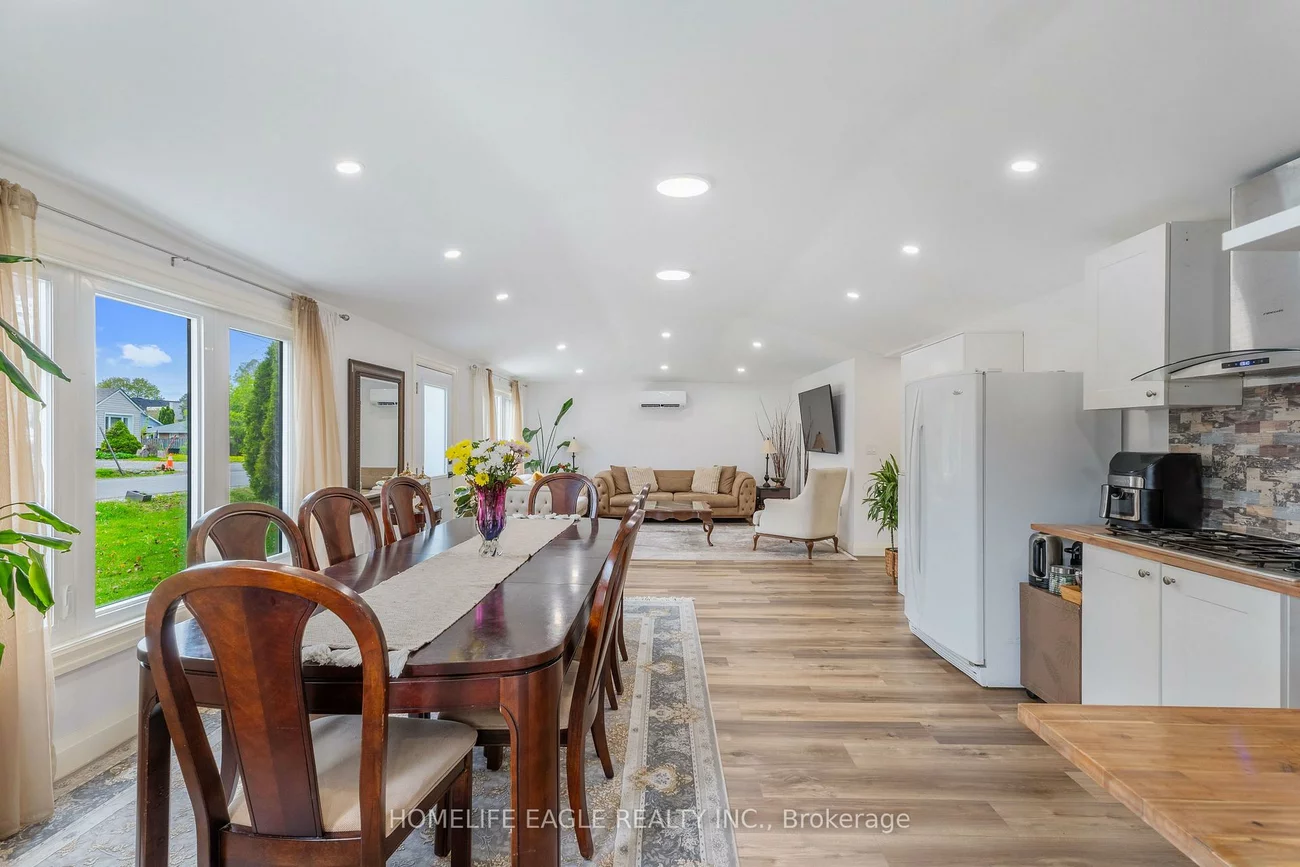 3, Hughes, Oak Ridges, Richmond Hill