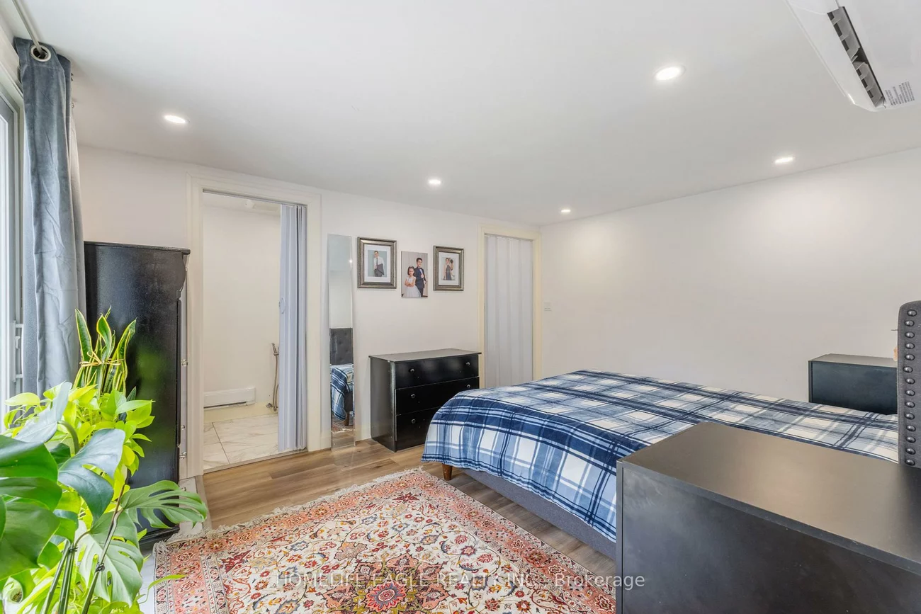 3, Hughes, Oak Ridges, Richmond Hill