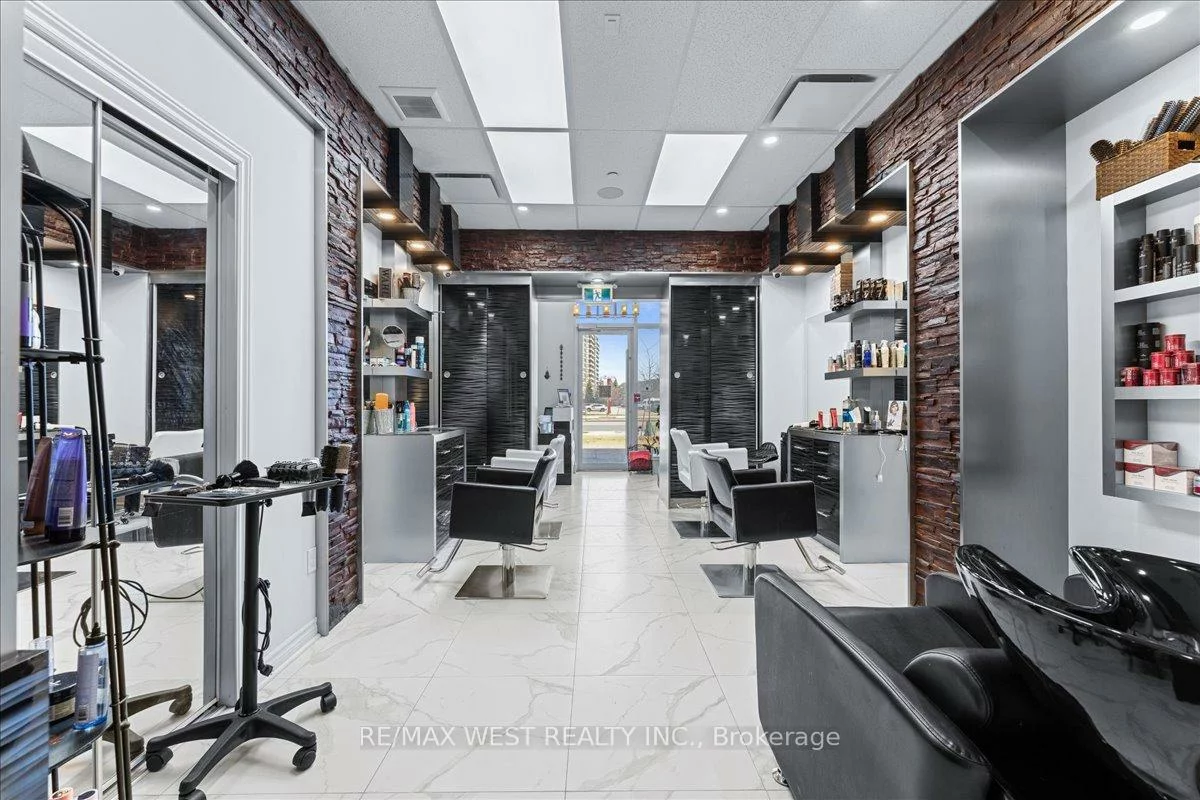 9610, Yonge, North Richvale, Richmond Hill