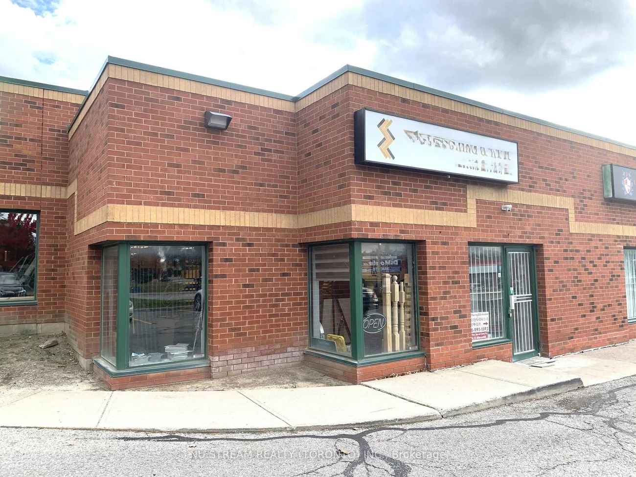 160, East Beaver Creek, Beaver Creek Business Park, Richmond Hill