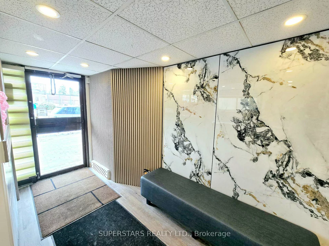 10231, Yonge, Crosby, Richmond Hill