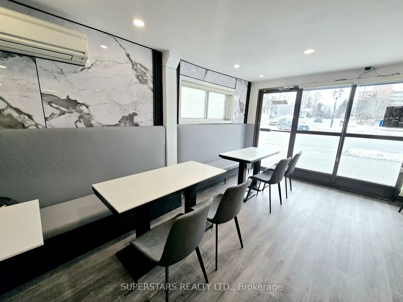 10231, Yonge, Crosby, Richmond Hill