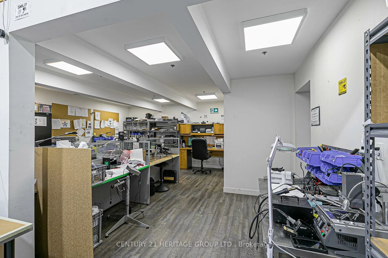 16, Sims, Beaver Creek Business Park, Richmond Hill