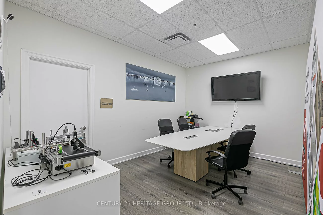 16, Sims, Beaver Creek Business Park, Richmond Hill