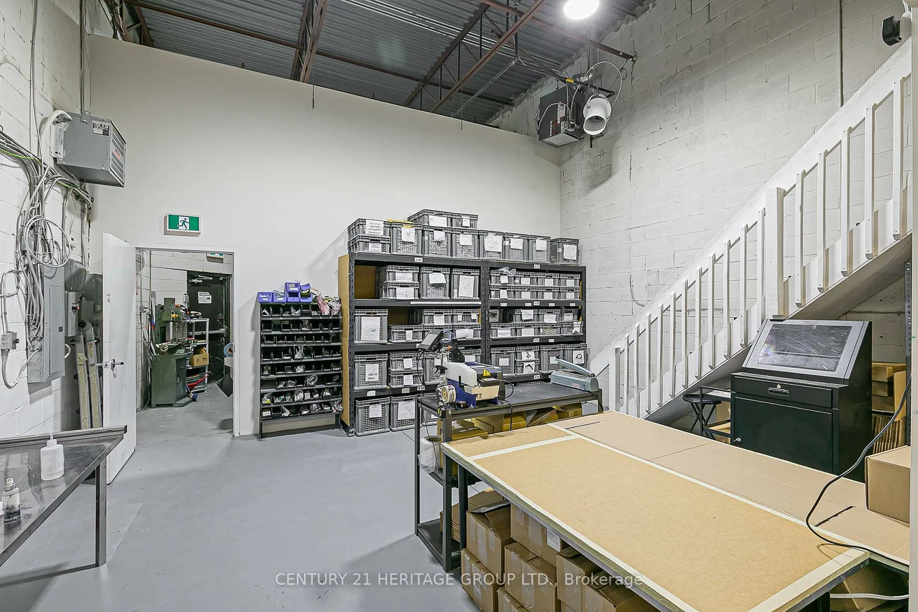 16, Sims, Beaver Creek Business Park, Richmond Hill