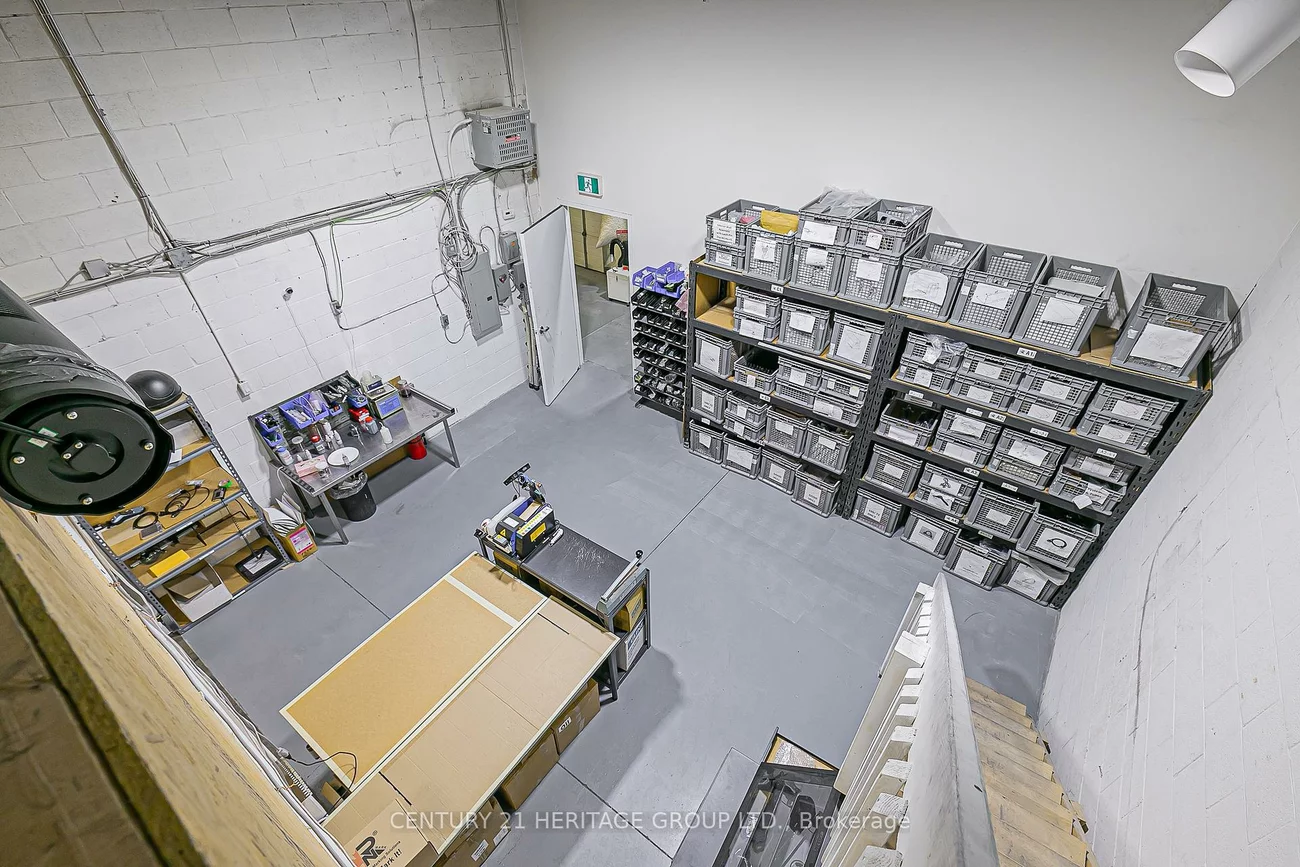 16, Sims, Beaver Creek Business Park, Richmond Hill
