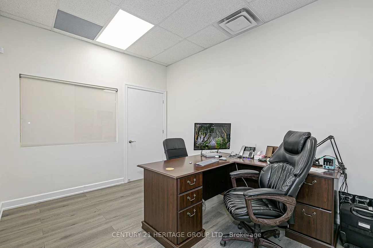 16, Sims, Beaver Creek Business Park, Richmond Hill
