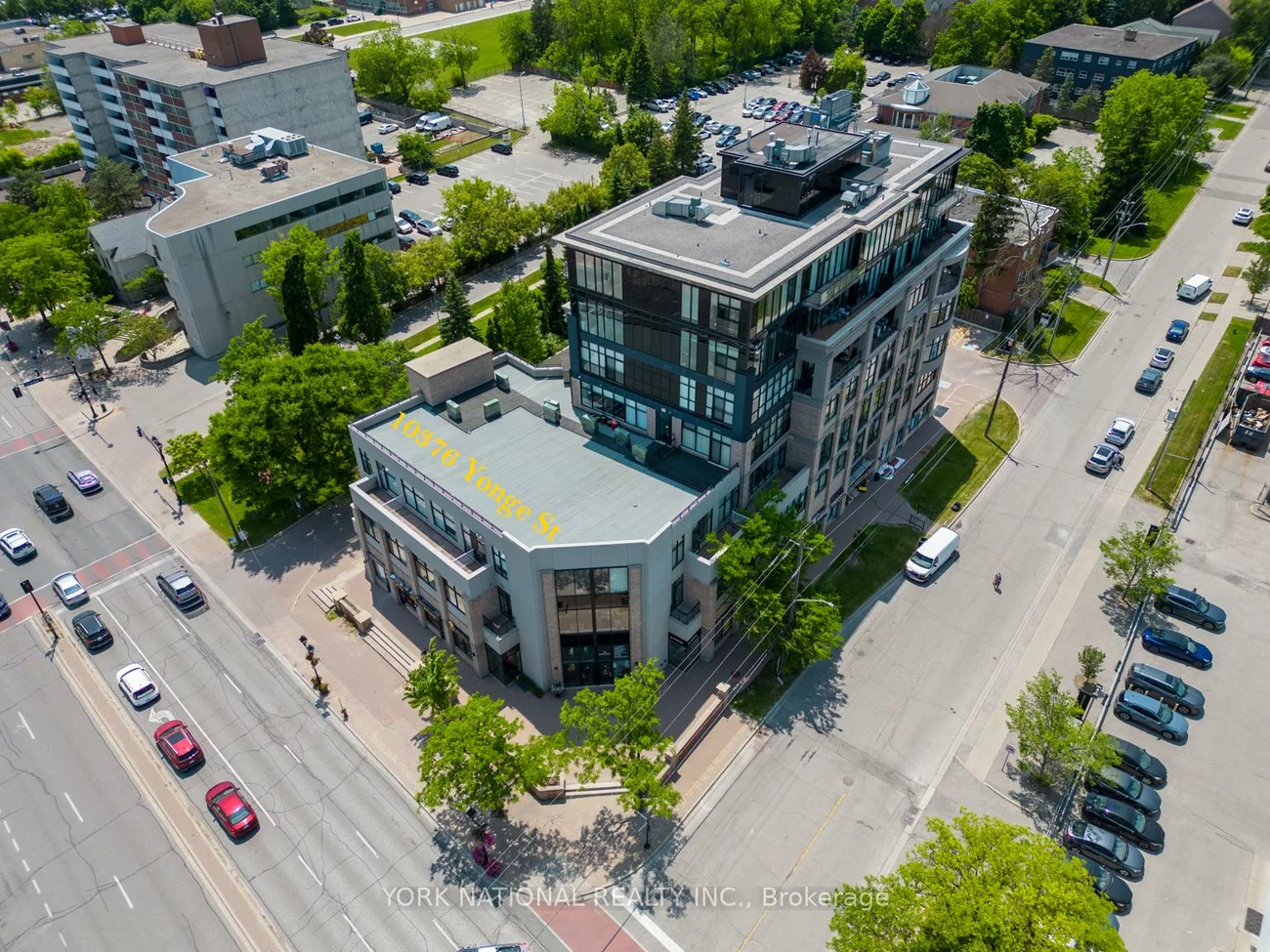 10376, Yonge, Mill Pond, Richmond Hill
