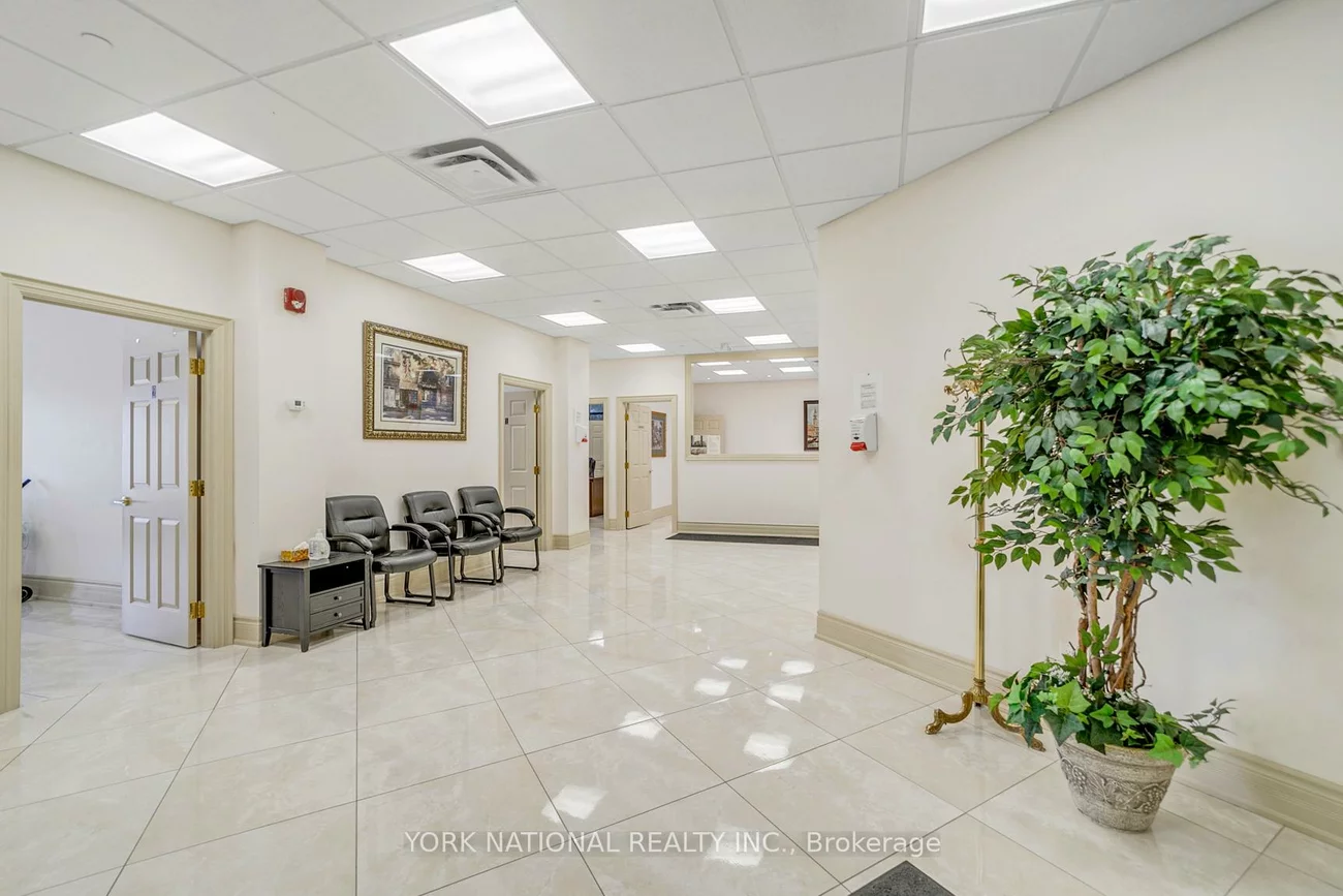10376, Yonge, Mill Pond, Richmond Hill