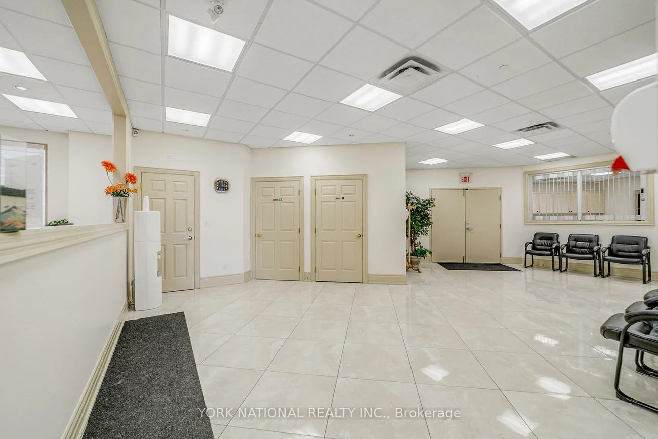 10376, Yonge, Mill Pond, Richmond Hill