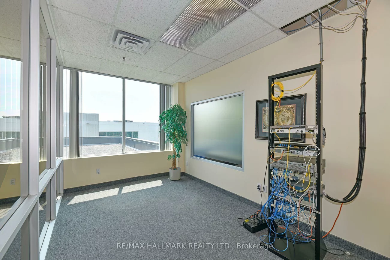 70, East Beaver Creek, Beaver Creek Business Park, Richmond Hill
