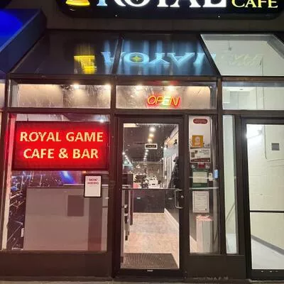 9737, Yonge, Harding, Richmond Hill