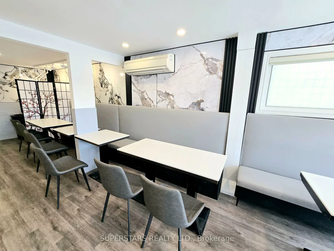 10231, Yonge, Crosby, Richmond Hill