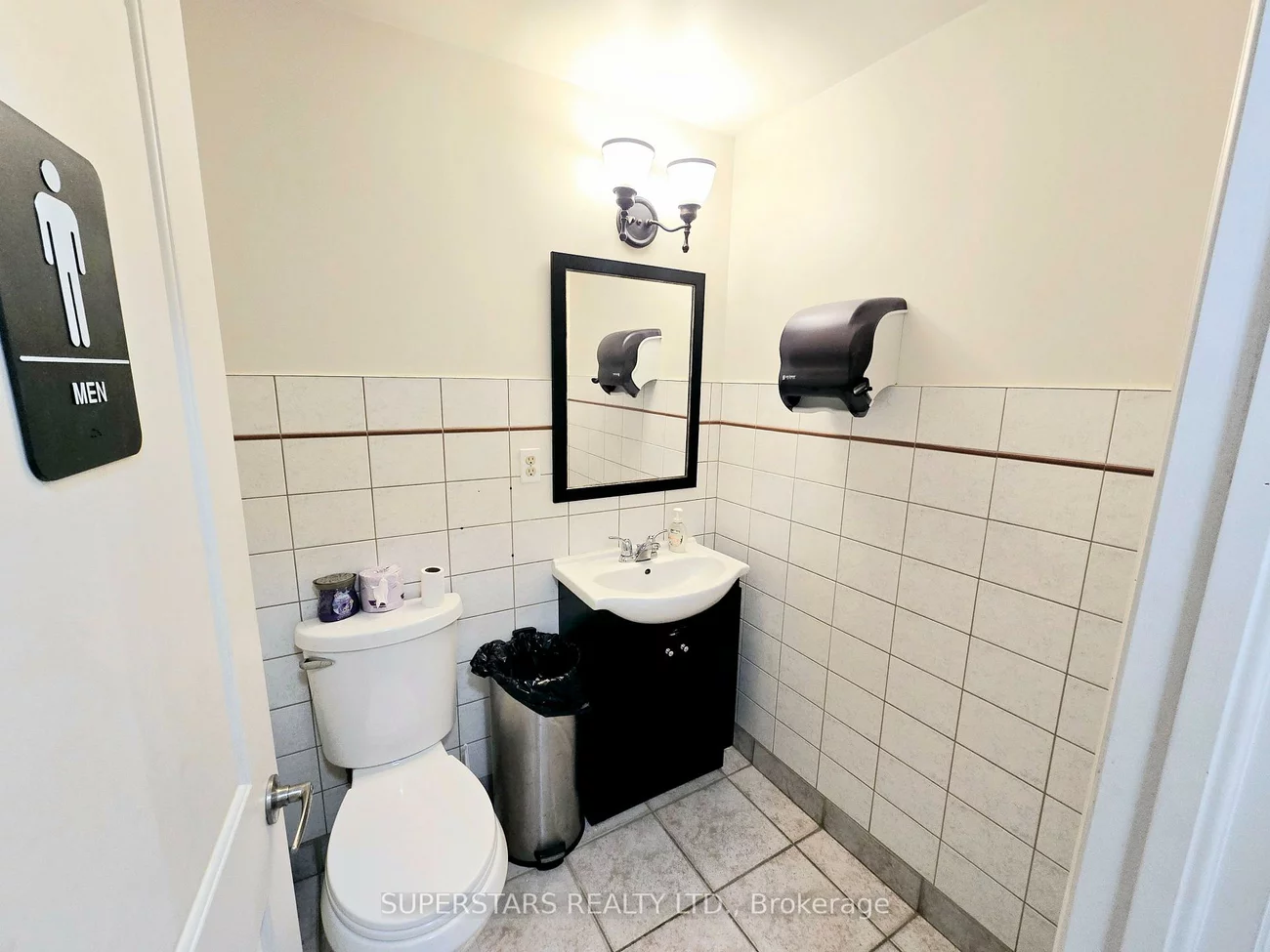 10231, Yonge, Crosby, Richmond Hill