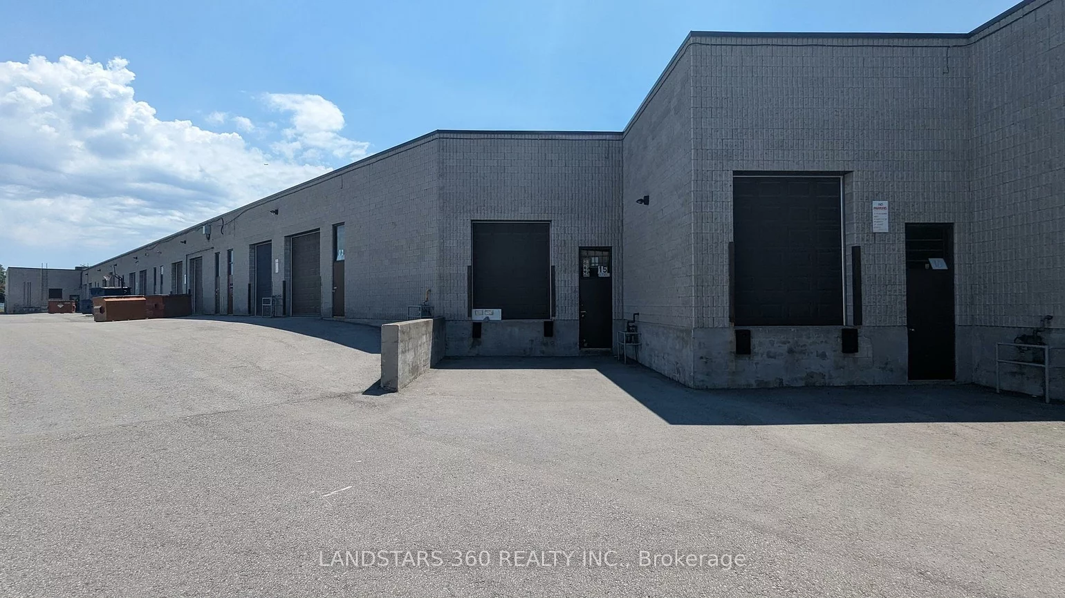 100, West Beaver Creek, Beaver Creek Business Park, Richmond Hill