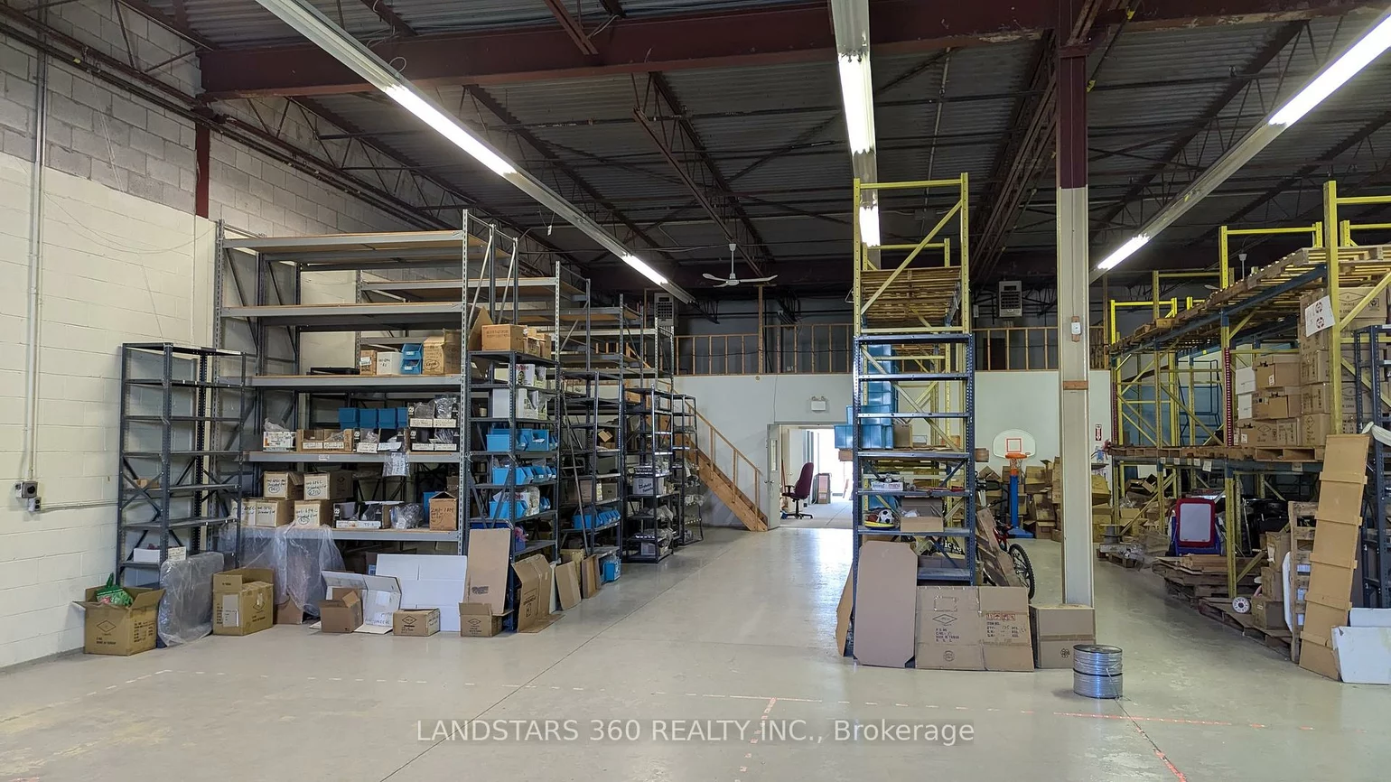 100, West Beaver Creek, Beaver Creek Business Park, Richmond Hill