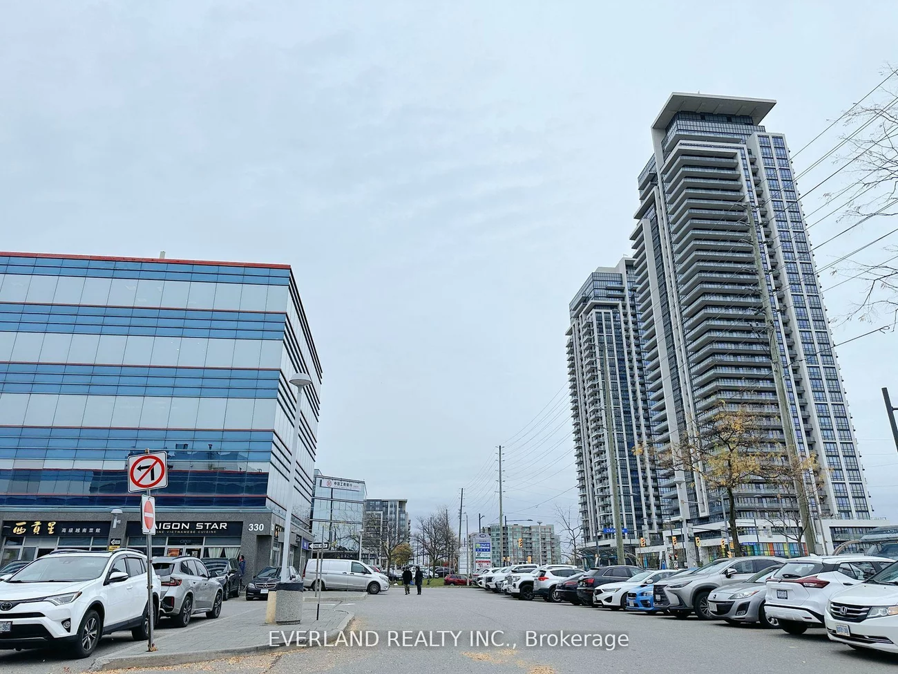 328, Highway 7, Doncrest, Richmond Hill
